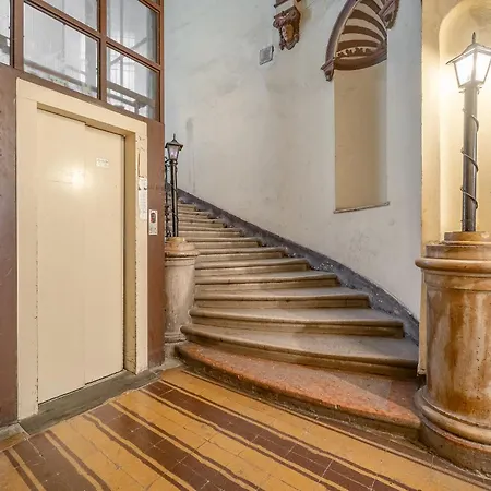 Apartamento Opera - D10