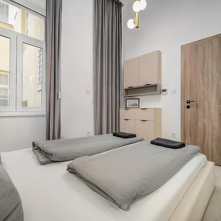 Apartamento Opera - D10