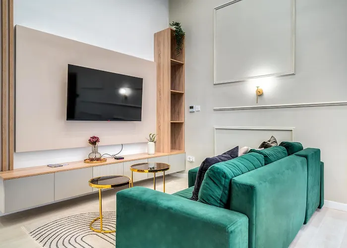 Opera - D10 Apartman *