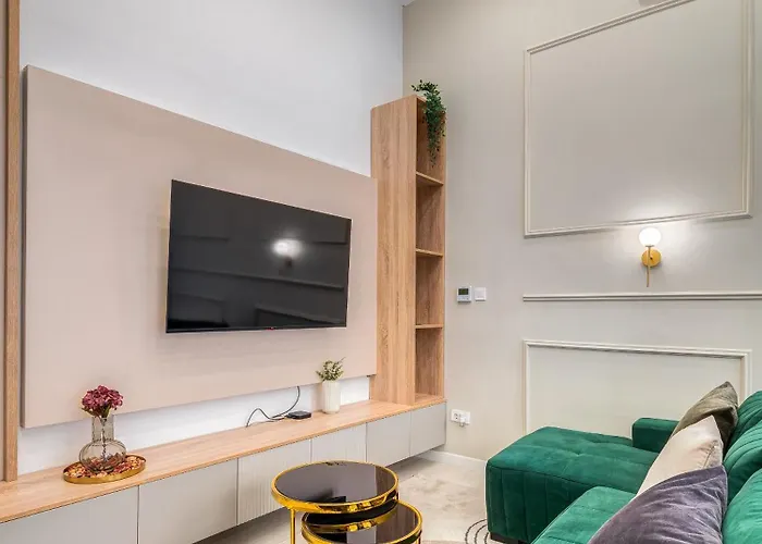 Opera - D10 Apartman *
